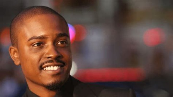 Anthony Weaver Biography, Age, Height, Wife, Net Worth, Family