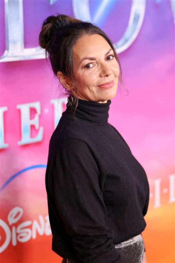 Joanne Whalley Biography, Age, Height, Husband, Net Worth, Family