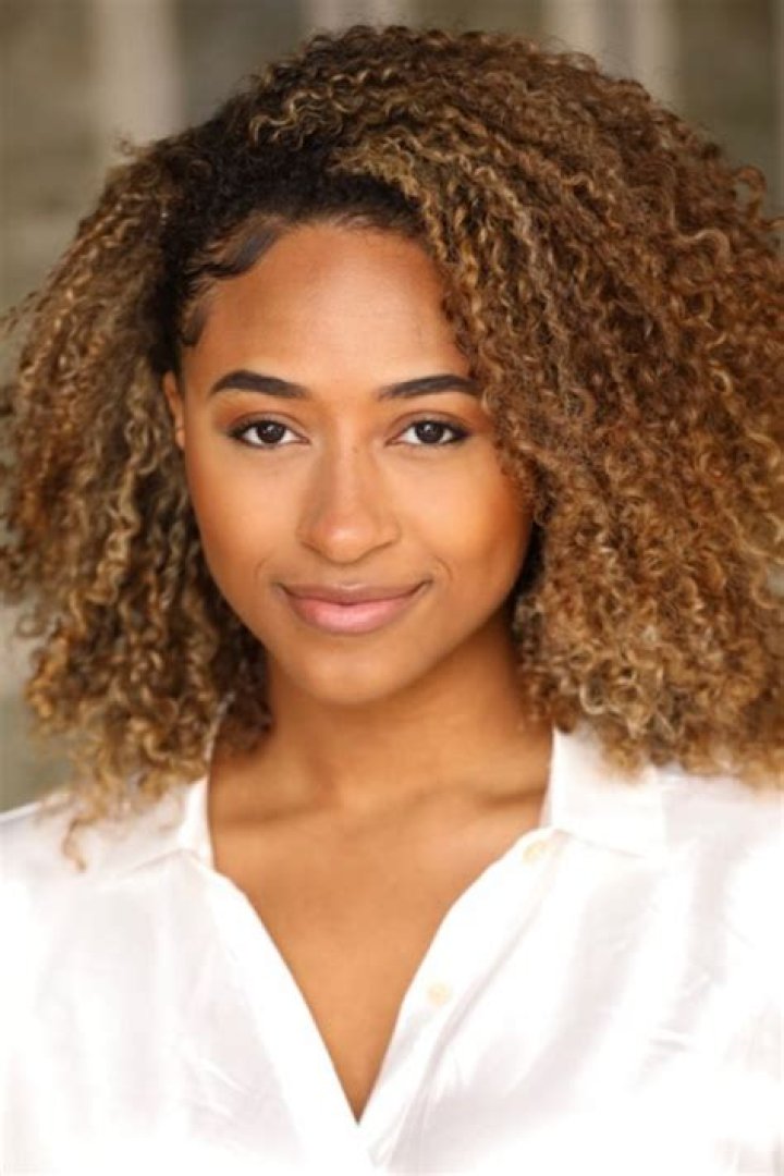 Kalani Robb Biography, Age, Height, Wife, Net Worth, Family