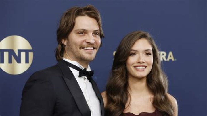Luke Grimes Biography, Age, Height, Wife, Net Worth, Family