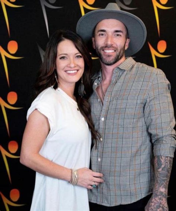 Tim Hightower Biography, Age, Height, Wife, Net Worth, Family