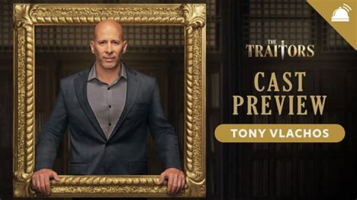 Tony Vlachos biografía, edad, altura, esposo, net worth, familia